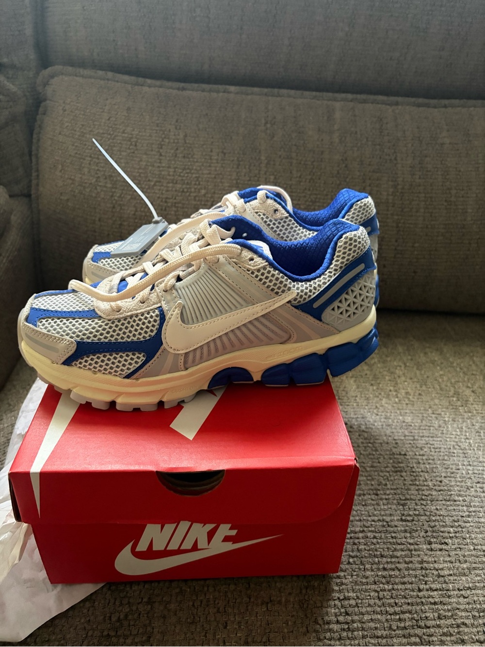 Nike White and Blue Women's Running Sneakers